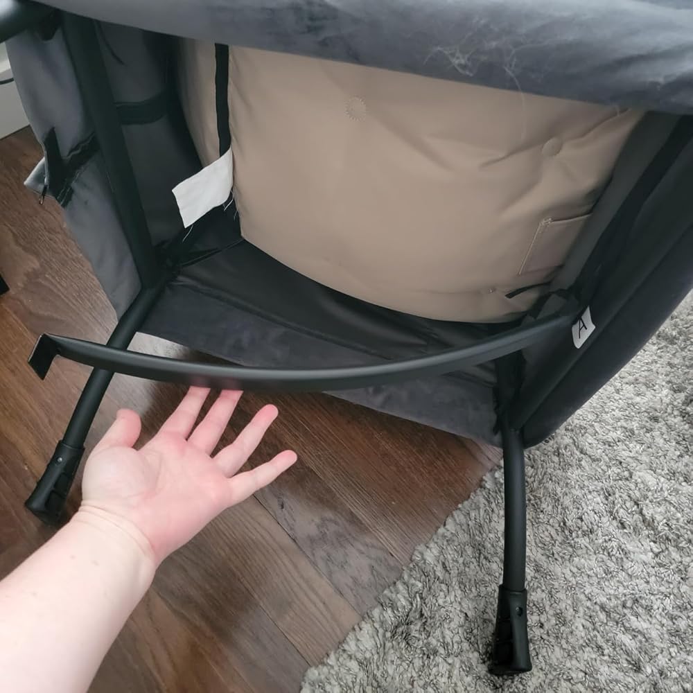 Youtanic Lazy Chair with Folding Ottoman, Accent Chair Velvet Upholstered with Metal Structure and Non-Slip Pads, Sofa Armchair with Footrest and Side Storage Bag for Dorm, Office, Charcoal